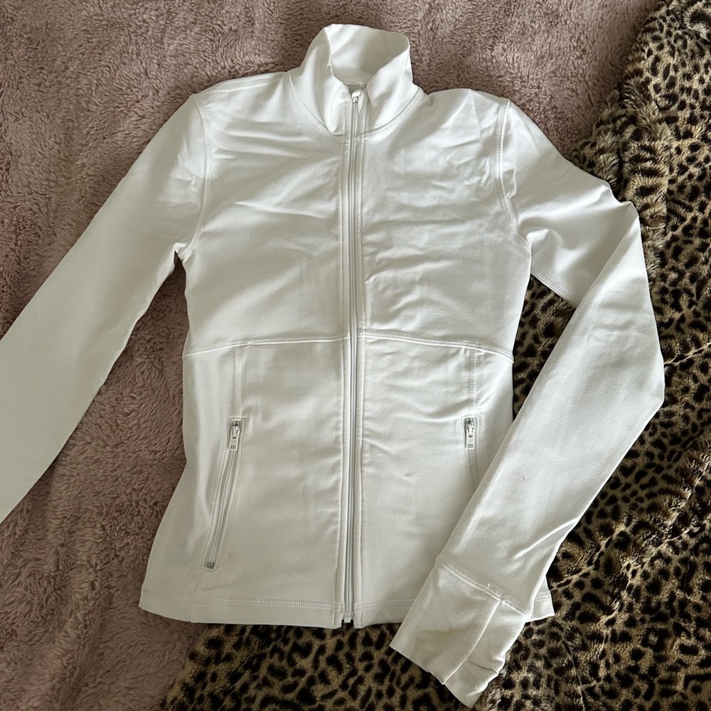 TNAction White Define Jacket